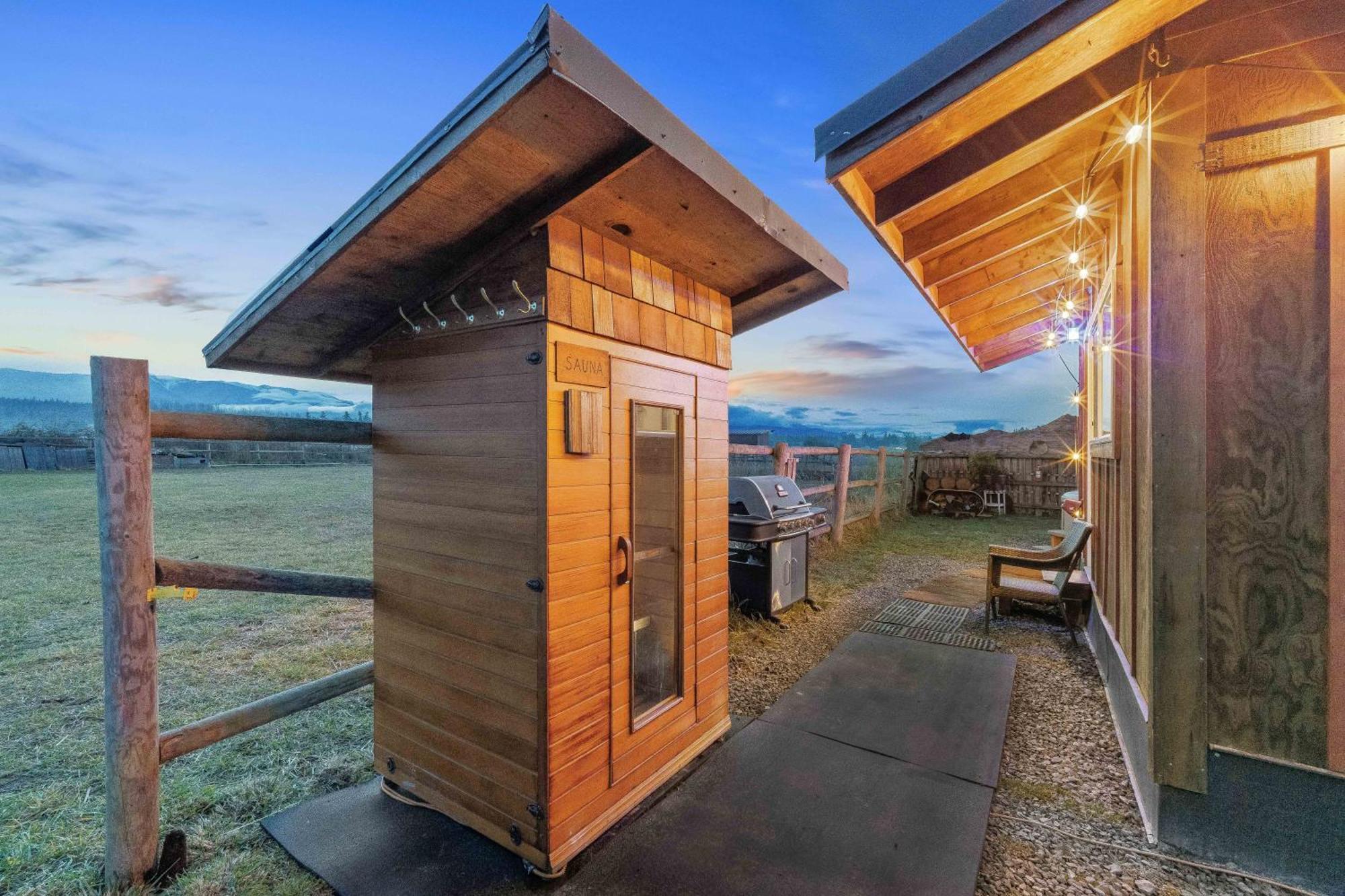 Blue Moon Tiny House, Sauna,Ht พอร์ตแองเจลิส ภายนอก รูปภาพ