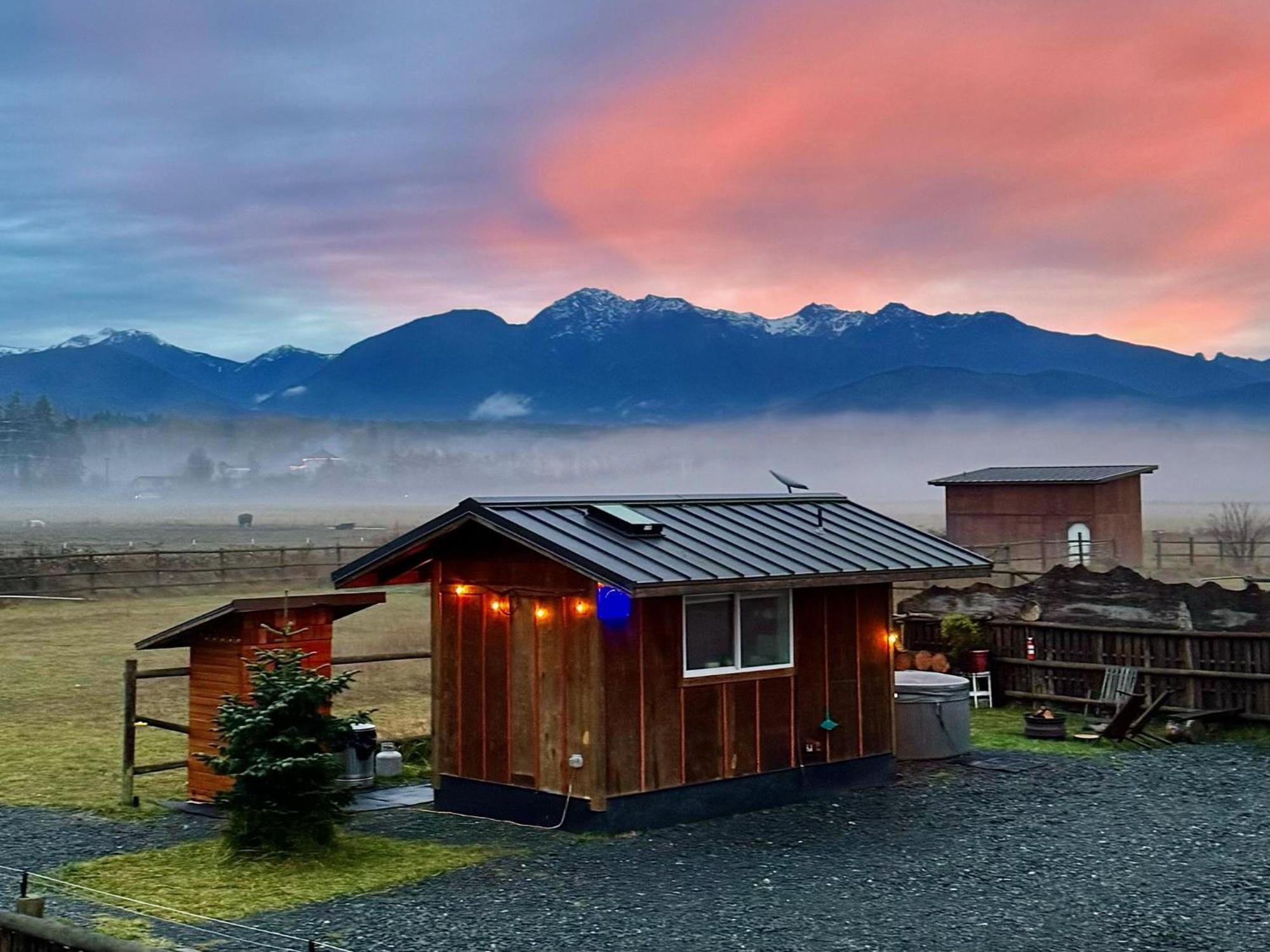 Blue Moon Tiny House, Sauna,Ht พอร์ตแองเจลิส ภายนอก รูปภาพ